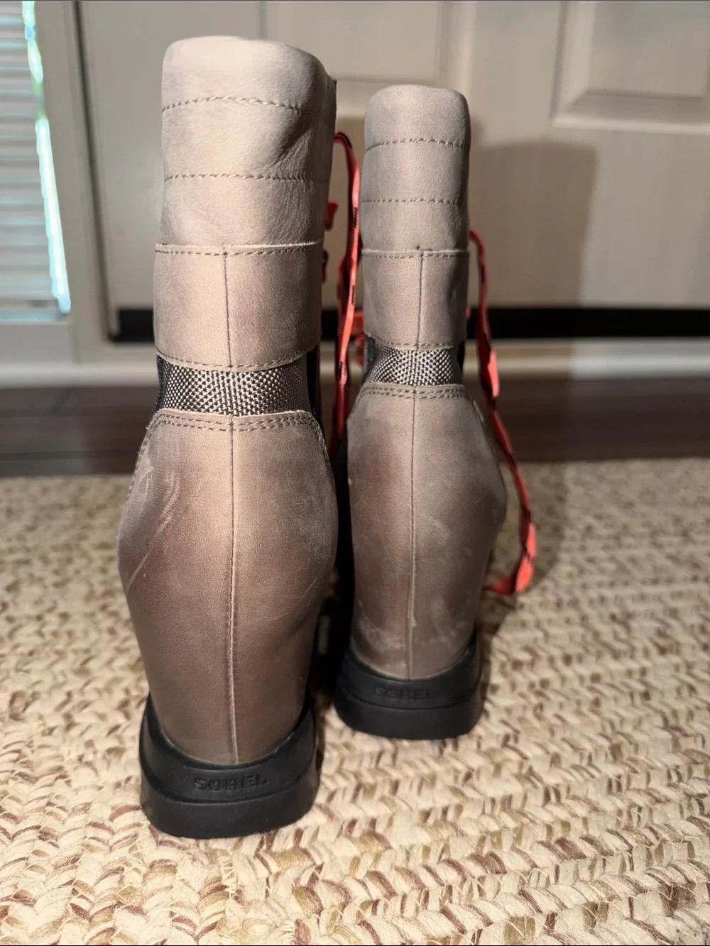 Joan Of Arctic Wedge III Lexie Boot 9.5 NWOT